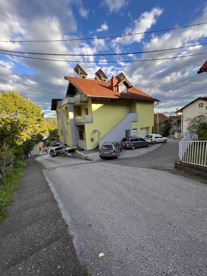 Apartmani Kuzmanovic Stan Na Dan Doboj Eksteriør bilde