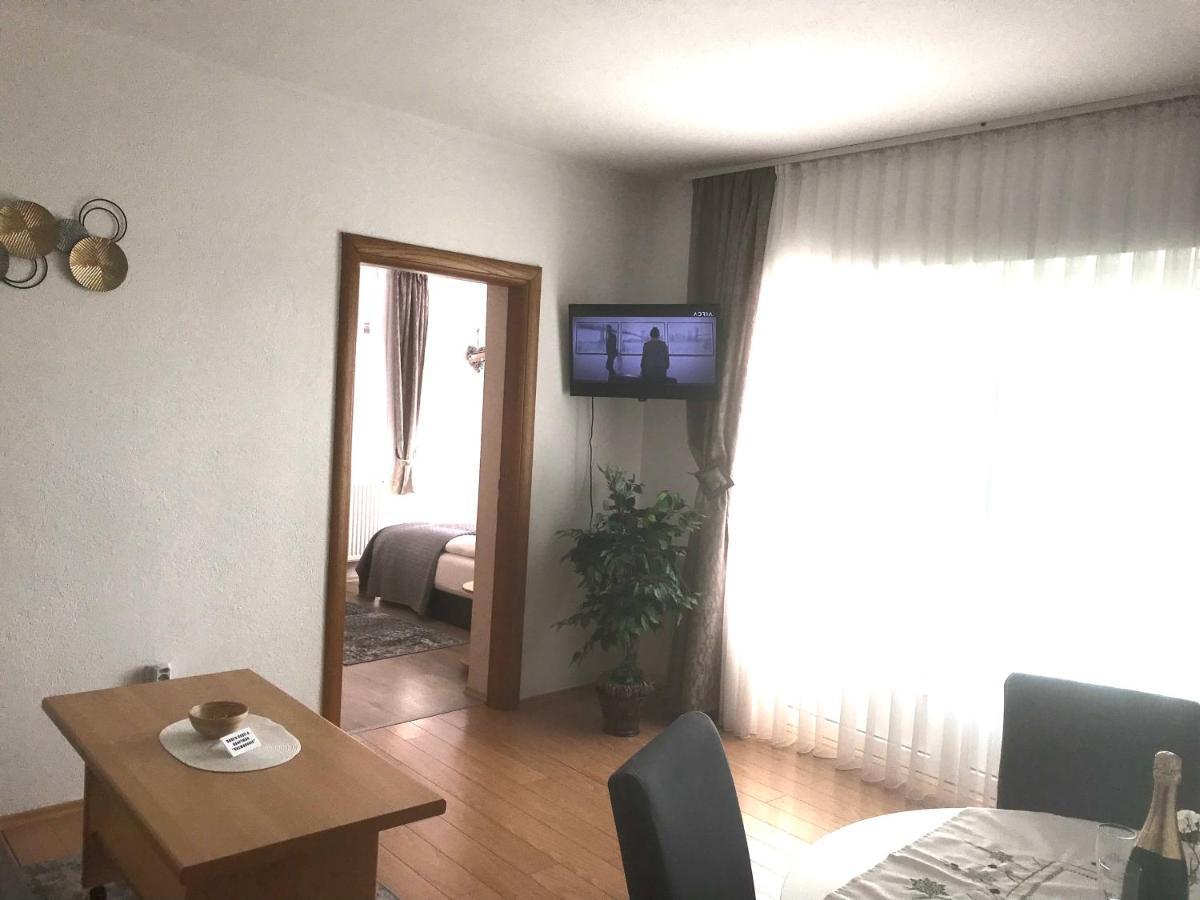 Apartmani Kuzmanovic Stan Na Dan Doboj Eksteriør bilde